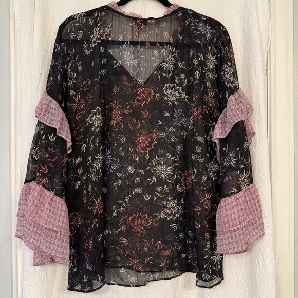 A.n.a Top Women’s 2X Red Black Dark Floral Tiered Bell Sleeves L Sheer Top Fall - Picture 7 of 11